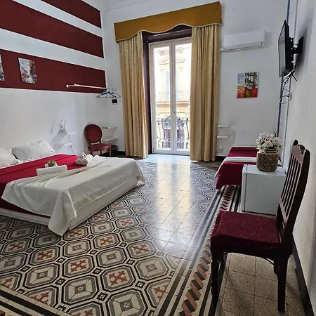 Teatro Del Sole Cavour Guest house *