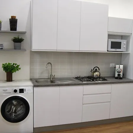 Apartment Rosato 2 - Moderno E Confortevole Con Spazio Esterno Tra Mondello E Il Centro Storico Palermo