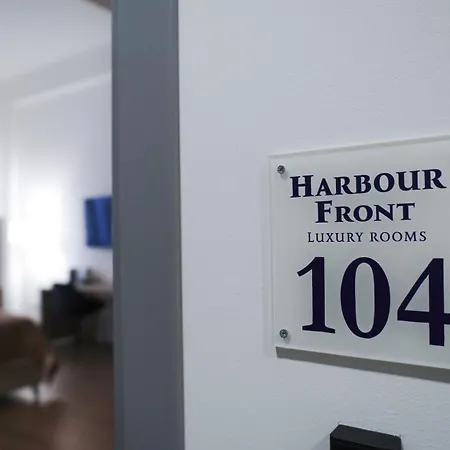 Harbour Front - Luxury Bed and breakfast *