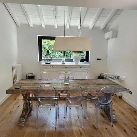 Nika Villa