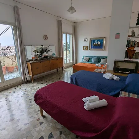 Homestay Maqueda Palermo
