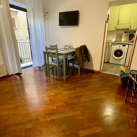 Appartamento Vicolo 20 *