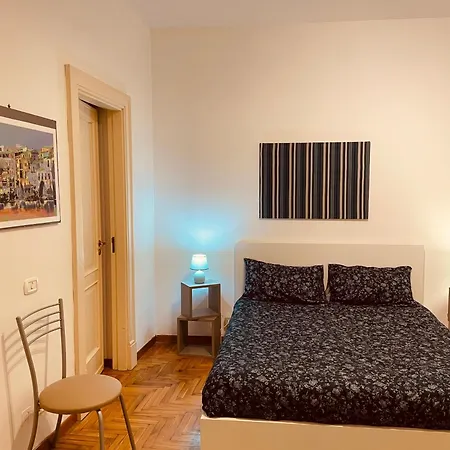 Apartment La Casa Di Tati Centro Palermo