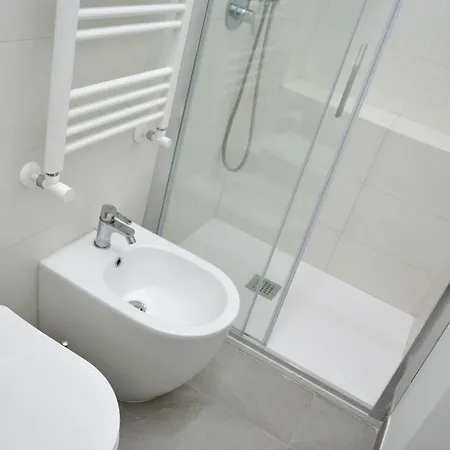 Mondello Bed & Guest house *