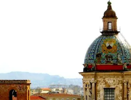 Maya's Close To Ballaro Market And Station Appartamento *
