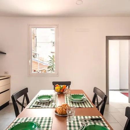 Civico 61 Apartment *