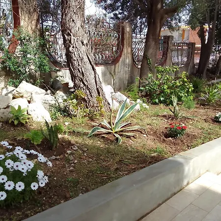 Apartament La Casetta Di Rosario Mondello *