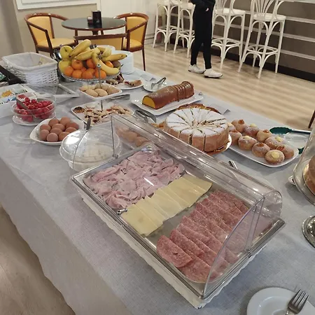 Elite Centro 3*