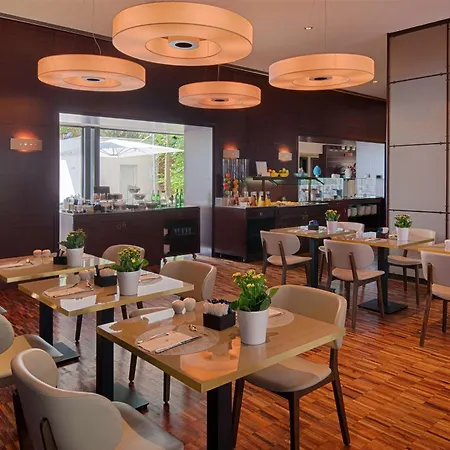 Nh Hotell 4*