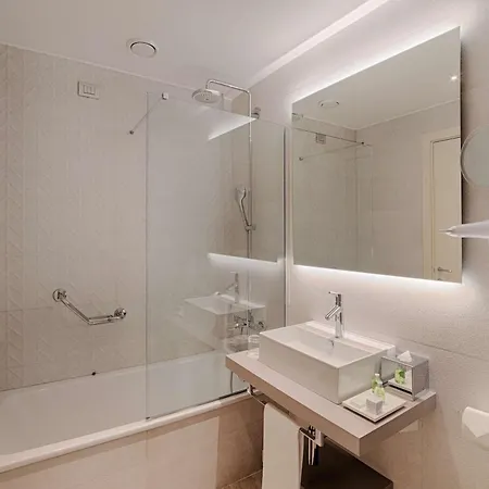 Nh Hotell