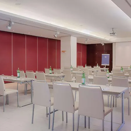 Nh Hotell 4*