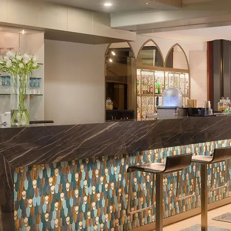 Nh Hotell 4*