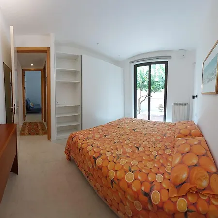 Giunone Garden Villa *