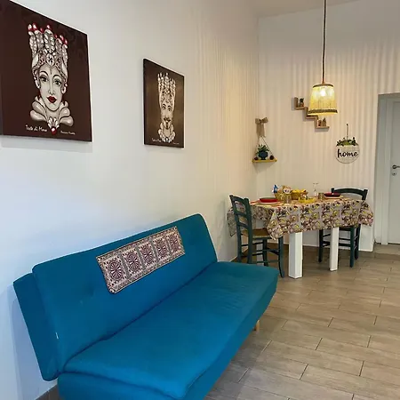 'a Sicula Casa vacanze *