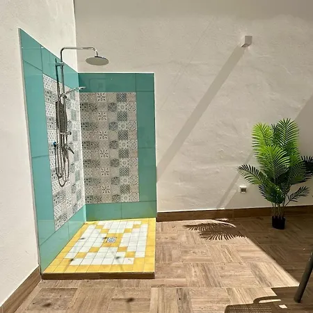 Pippo's Home, Moderno, Accogliente E Con Spazio Esterno Privato Vicino Tra Mondello E Il Centro Storico Di * Палермо