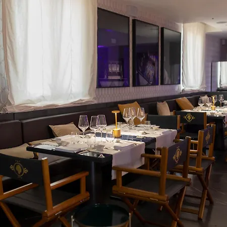 Grand Et Des Palmes Hotel 5*