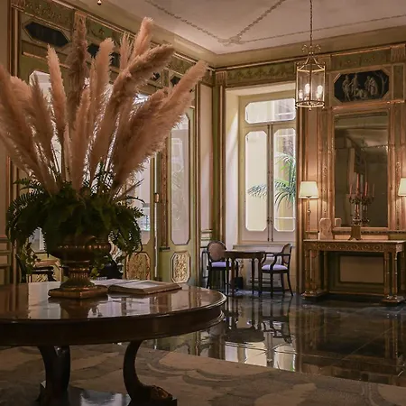 Hotel Grand Et Des Palmes 5*