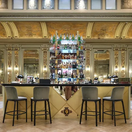 Hotel Grand Et Des Palmes 5*