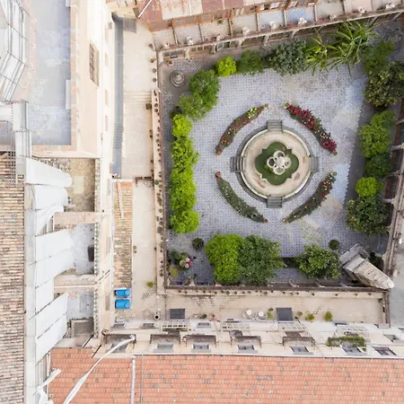 Apartment Palazzo Valguarnera - & Luxury