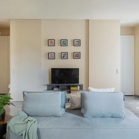 Palazzo Valguarnera - & Luxury Apartment *