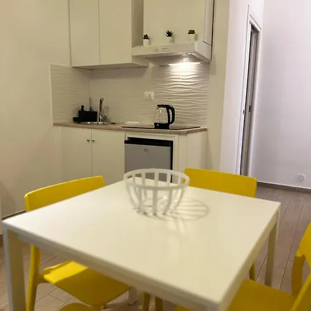 Bed & Breakfast Villafranca Settantuno *