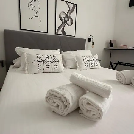 Bed & Breakfast Villafranca Settantuno