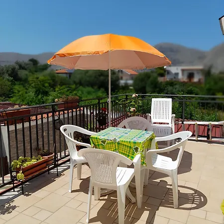 Oasi Mondello منزل للإقامة *