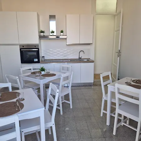 Centro Le Cupole Della Felicissima Alloggio in famiglia *