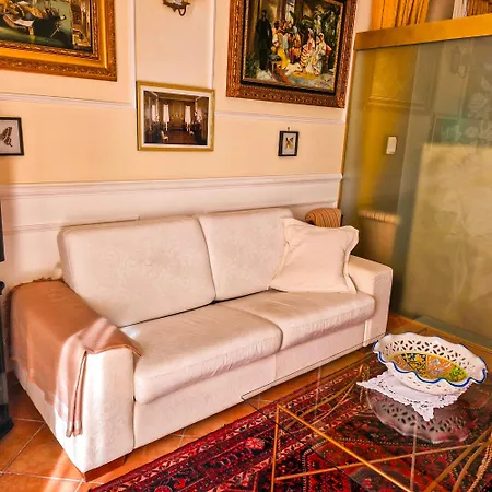 La Casa Di Dante Apartment *