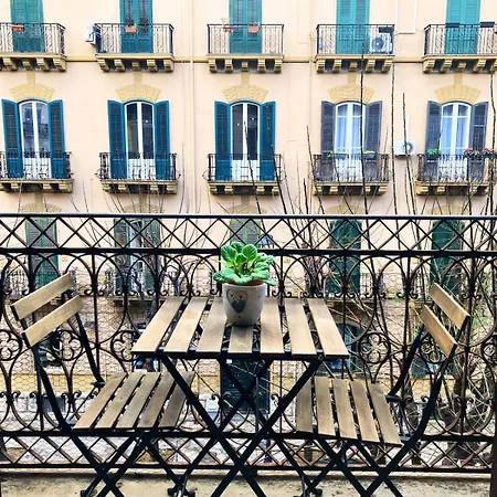 Apartamento Maison Politeama Walk Everywhere