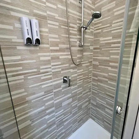 Guest house Baron's *