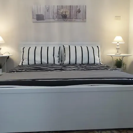 Frühstückspension Bb Essenze 3*
