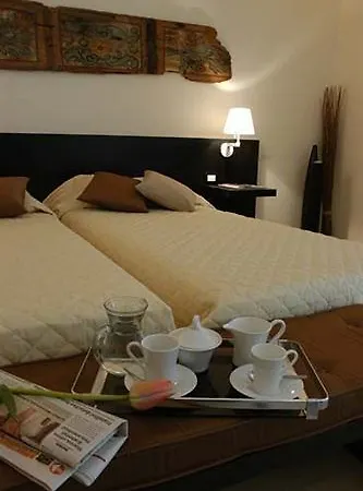 Ucciardhome Hotell