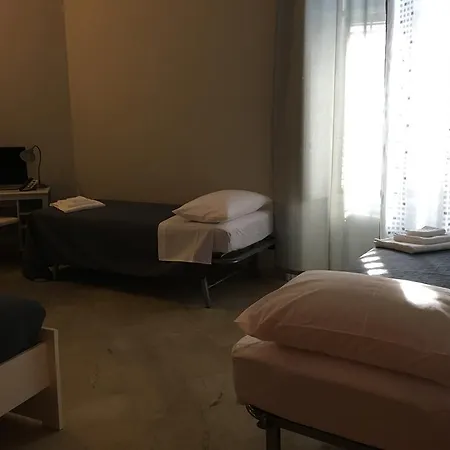 Alojamento de Acomodação e Pequeno-almoço Villareale Palermo