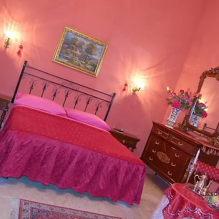 Otel Alessandra 2*