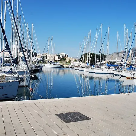 Boutique Vintage Oda ve Kahvaltı