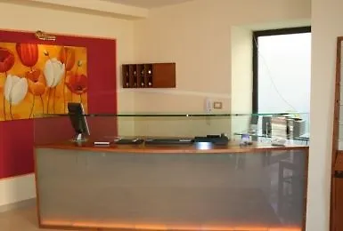 D'orleans Hotel 3*