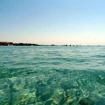 Hotel na wodzie Azimut 46 Palermo