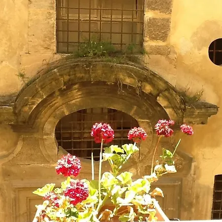 At Kalsa Quiet Flowered Terrace! Free Parking! Ideal For Remote Working! Apartman *