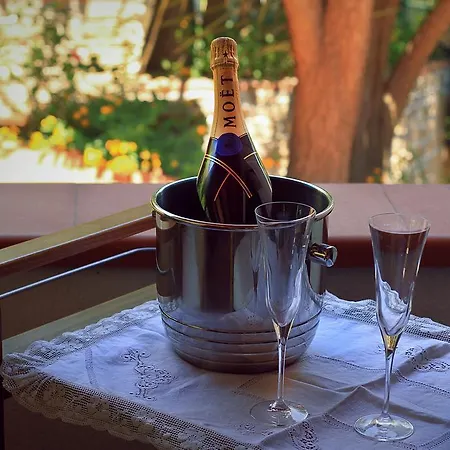 Al Colle Dei Principi Apartment Palermo