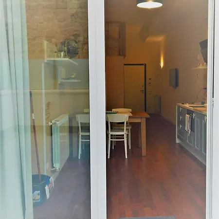 Sacra Famiglia Ausonia Appartement Palerme