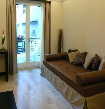 Hotell Ucciardhome