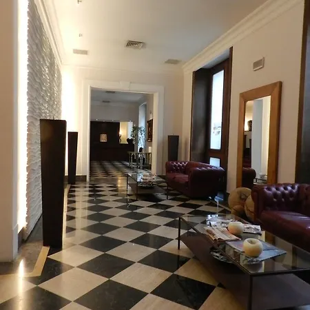 호텔 Federico Ii Central Palace 4*