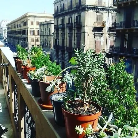 Palazzo Savona Gasthof Palermo