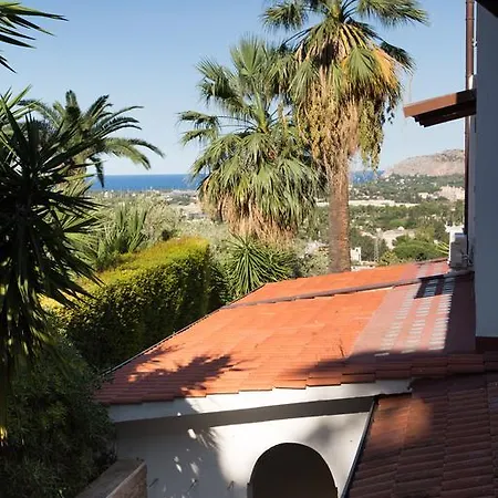 Al Colle Dei Principi Apartment *