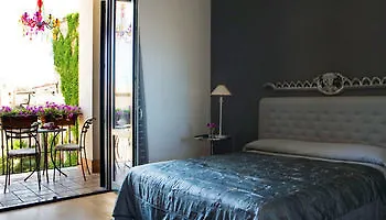 Bb 22 Palace Frühstückspension 3*