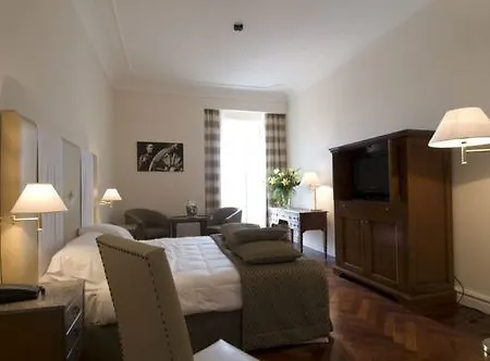Grand Piazza Borsa Hotel 4*
