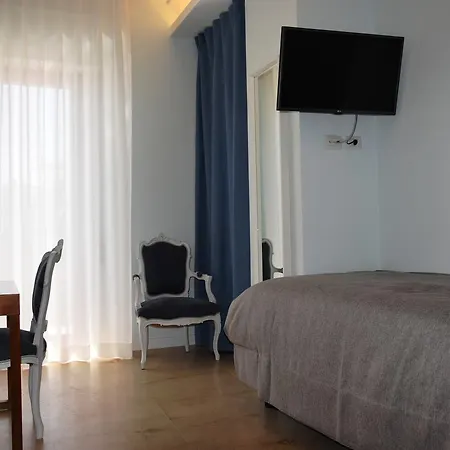 Bed & Breakfast Attico 33 3*