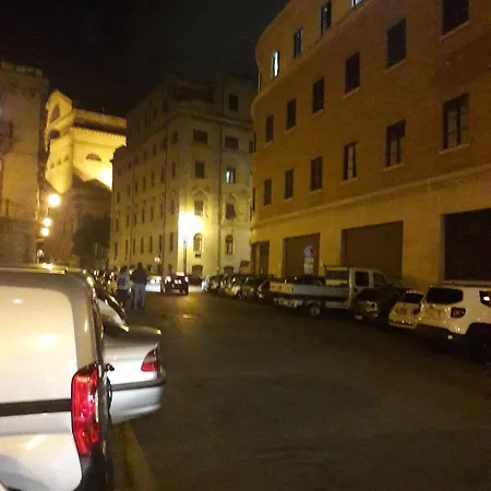 فندق مبيت وإفطار Dietro Al Massimo *