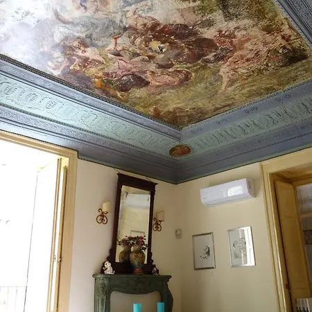 Vittorio Emanuele Di Prinzi 2* باليرمو